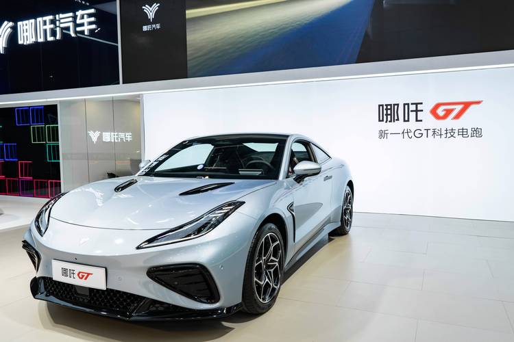 深圳罗湖区嘉隆胜企业管理咨询哪吒汽车在智能汽车领域的表现，领途汽车在新能源汽车市场中的影响力